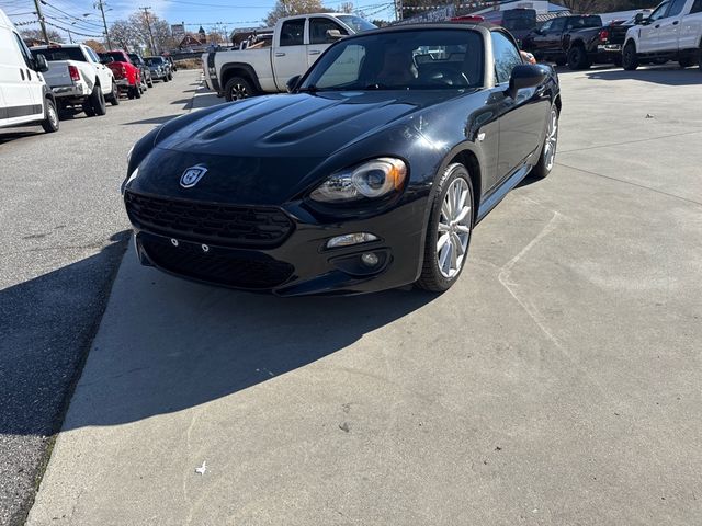 2017 FIAT 124 Spider Lusso