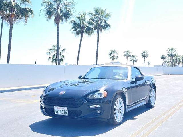 2017 FIAT 124 Spider Lusso