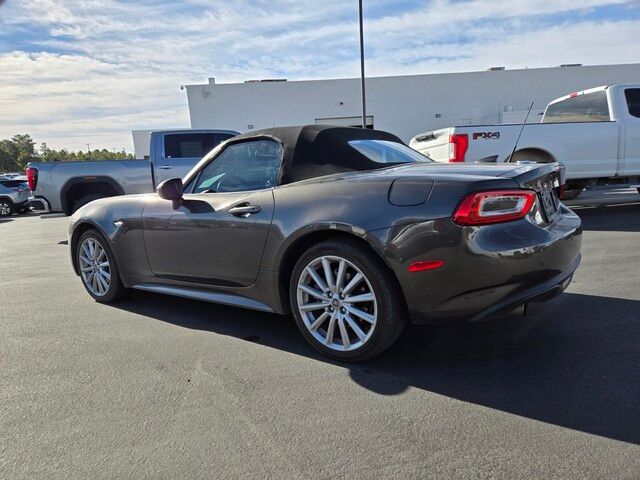 2017 FIAT 124 Spider Lusso