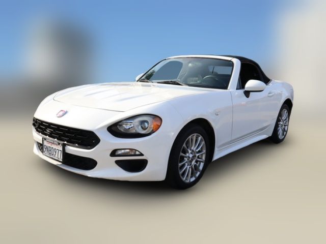 2017 FIAT 124 Spider Classica