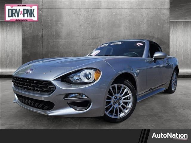 2017 FIAT 124 Spider Classica