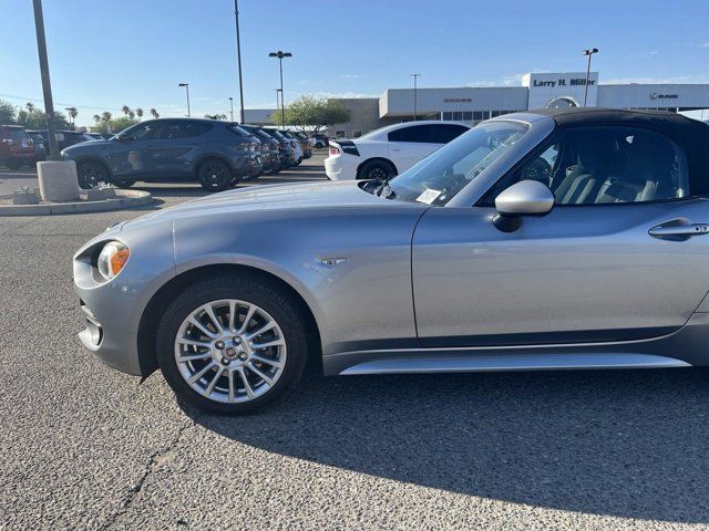 2017 FIAT 124 Spider Classica