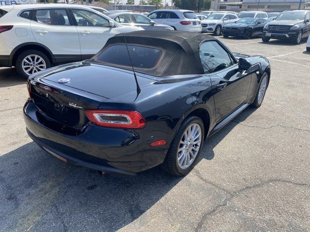 2017 FIAT 124 Spider Classica