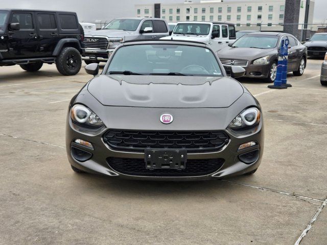 2017 FIAT 124 Spider Classica