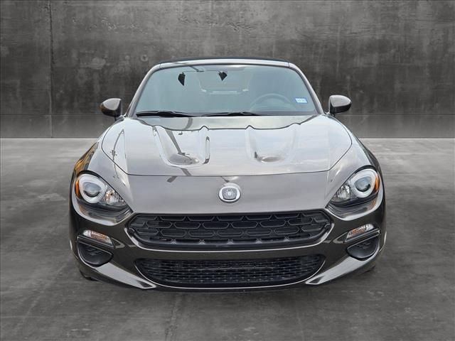 2017 FIAT 124 Spider Classica