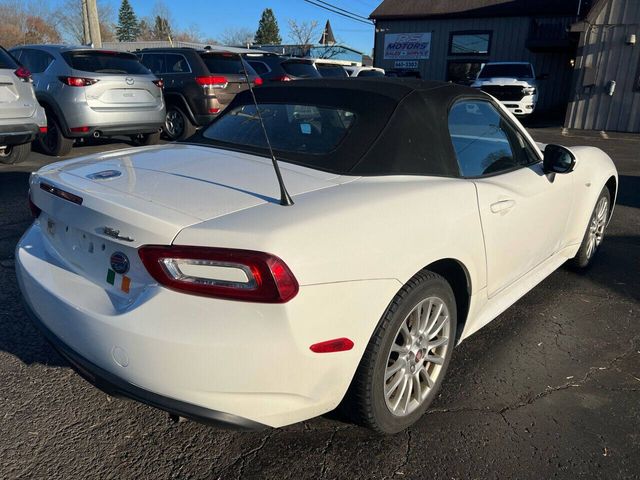 2017 FIAT 124 Spider Classica
