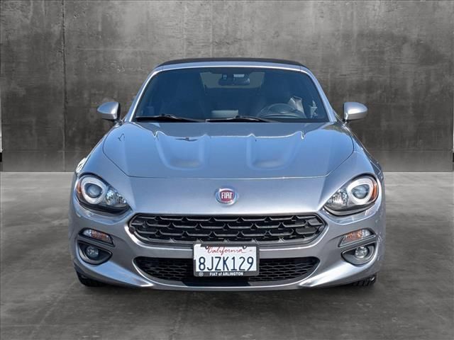 2017 FIAT 124 Spider Lusso