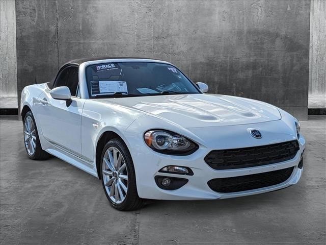 2017 FIAT 124 Spider Lusso