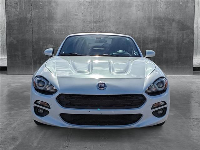 2017 FIAT 124 Spider Lusso