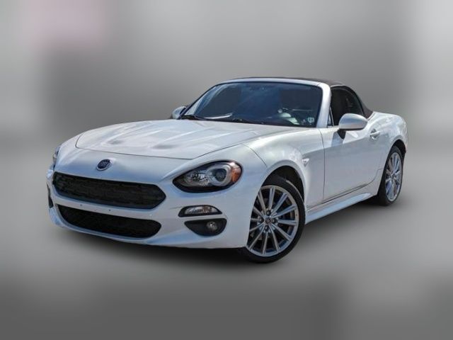 2017 FIAT 124 Spider Lusso