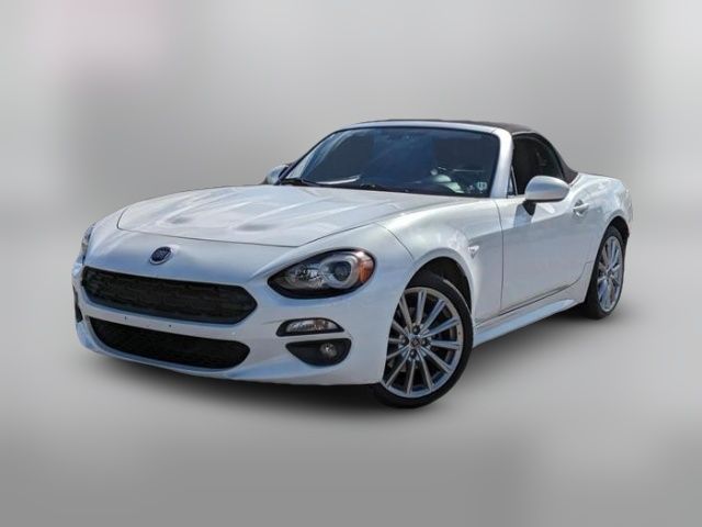 2017 FIAT 124 Spider Lusso