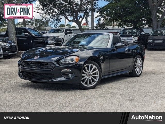 2017 FIAT 124 Spider Lusso