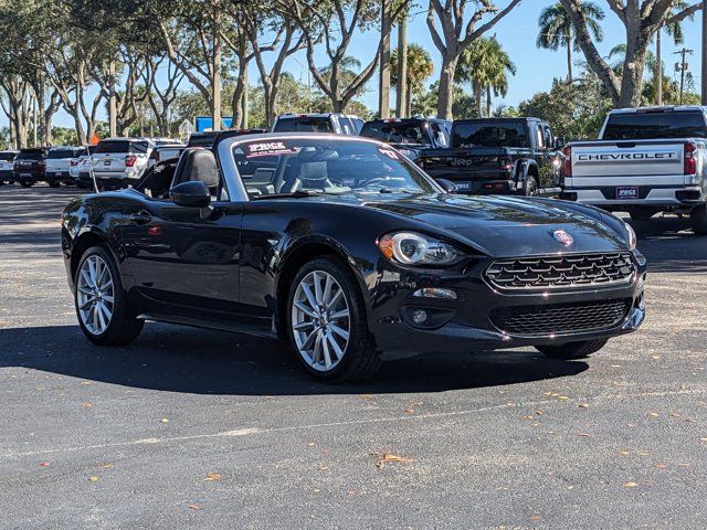 2017 FIAT 124 Spider Lusso