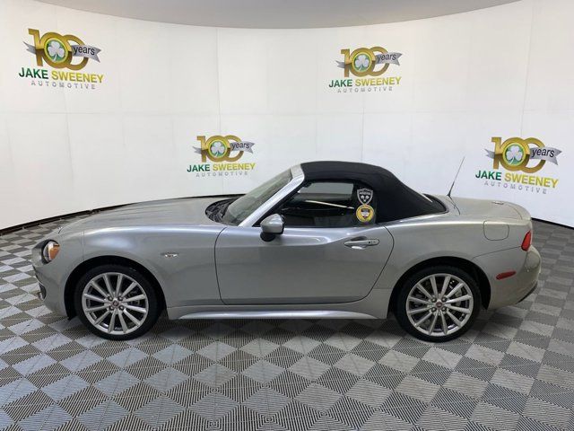 2017 FIAT 124 Spider Lusso