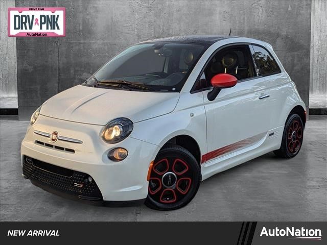 2017 FIAT 500e Base