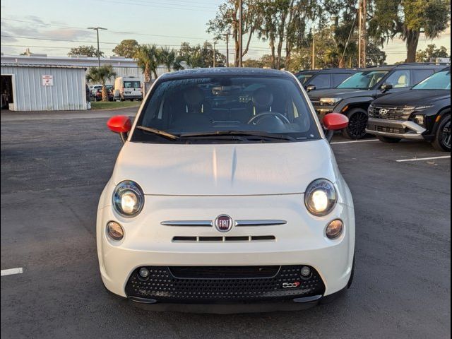 2017 FIAT 500e Base