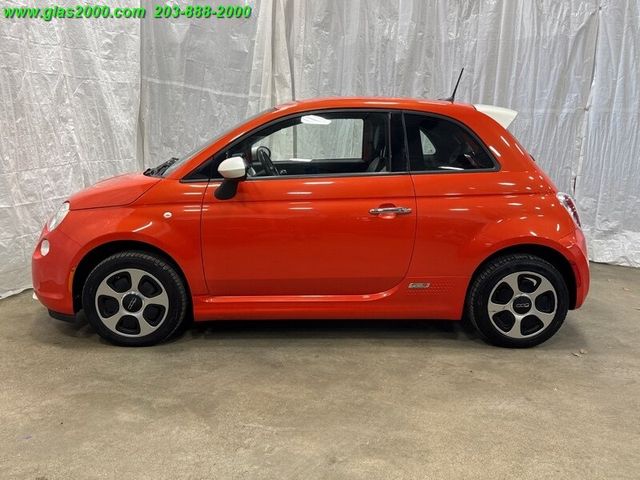 2017 FIAT 500e Base