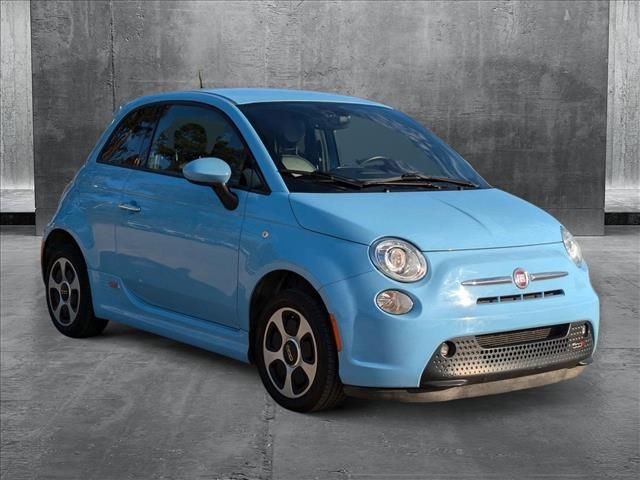 2017 FIAT 500e Base