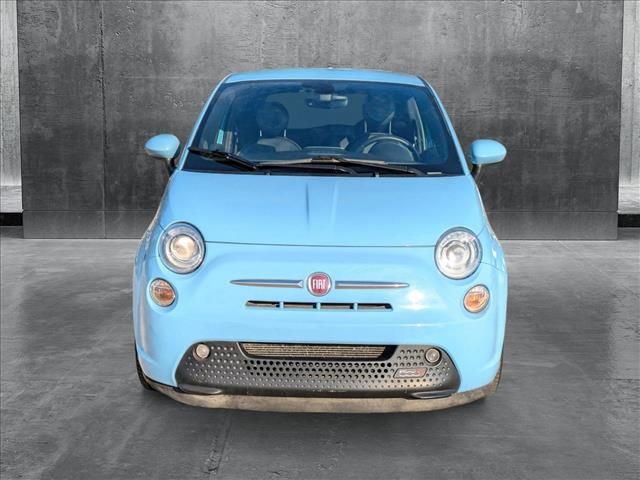 2017 FIAT 500e Base