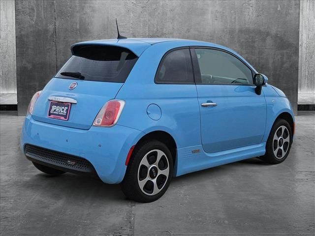 2017 FIAT 500e Base