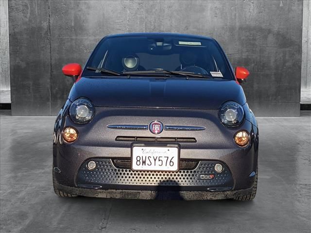 2017 FIAT 500e Base