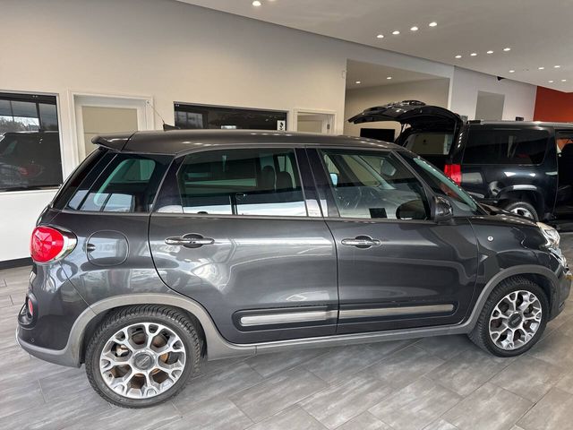2017 FIAT 500L Trekking