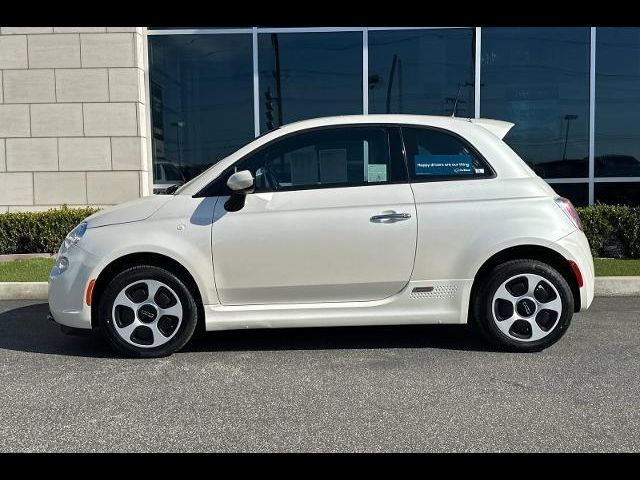 2017 FIAT 500e Base