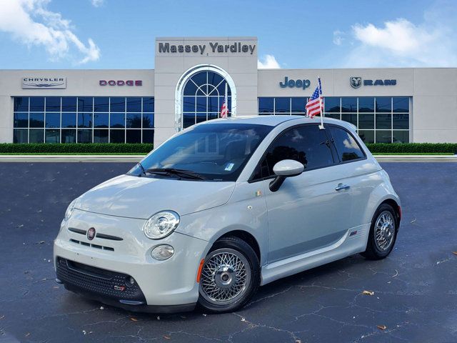 2017 FIAT 500e Base