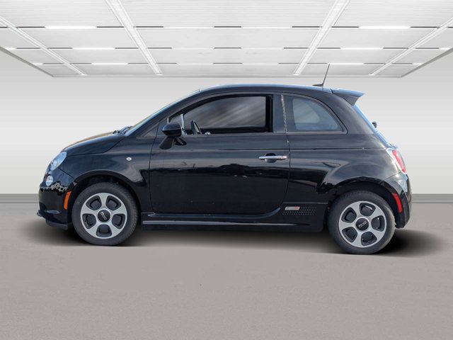 2017 FIAT 500e Base