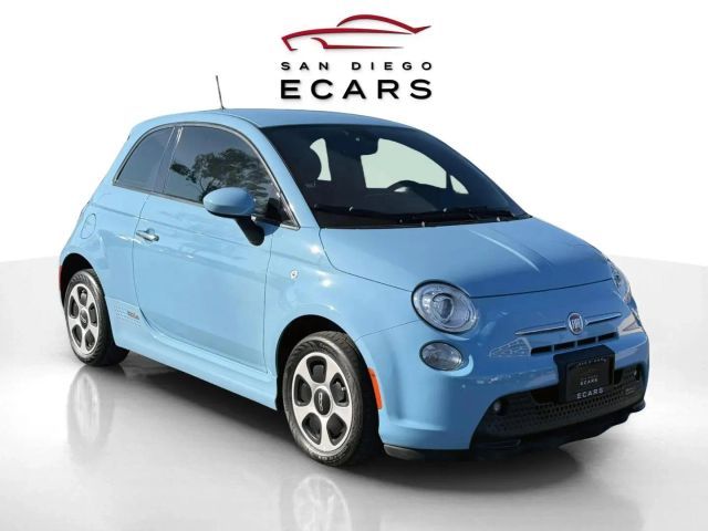 2017 FIAT 500e Base