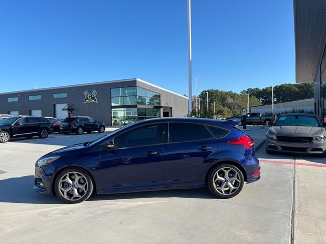 2017 Ford Focus ST