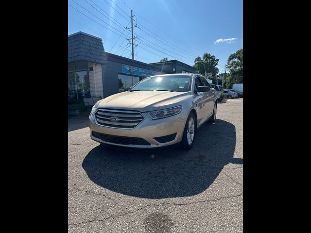 2017 Ford Taurus SE