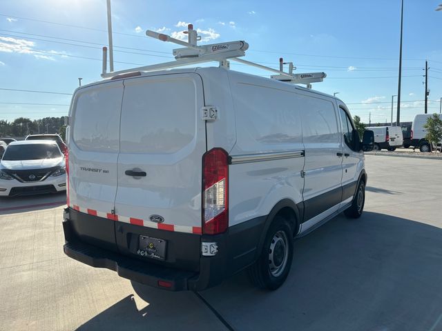 2017 Ford Transit Base