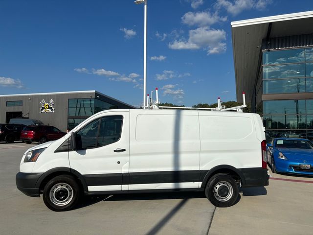 2017 Ford Transit Base