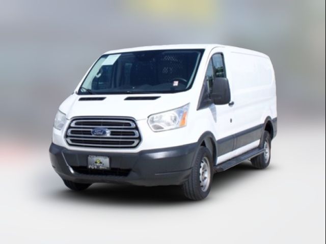 2017 Ford Transit Base