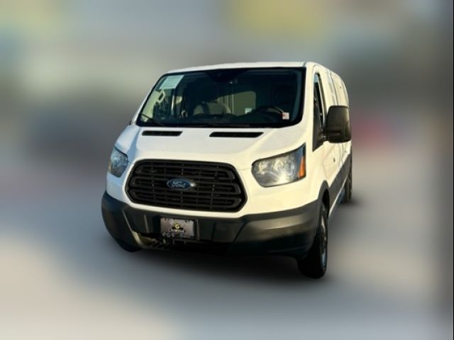 2017 Ford Transit Base