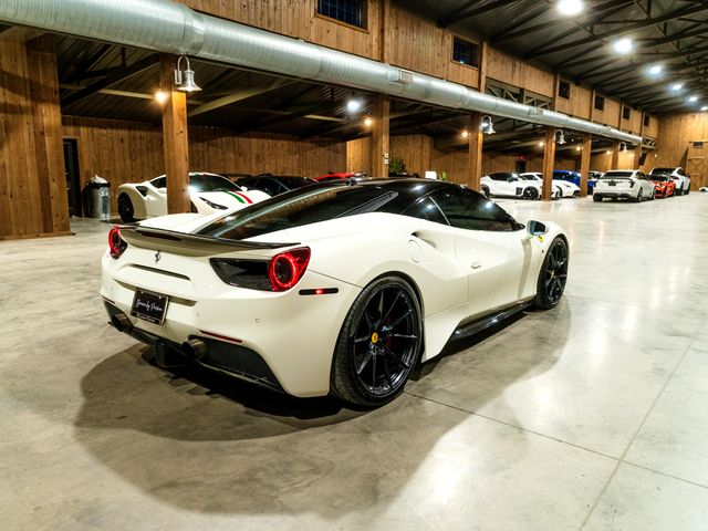2017 Ferrari 488 GTB Base