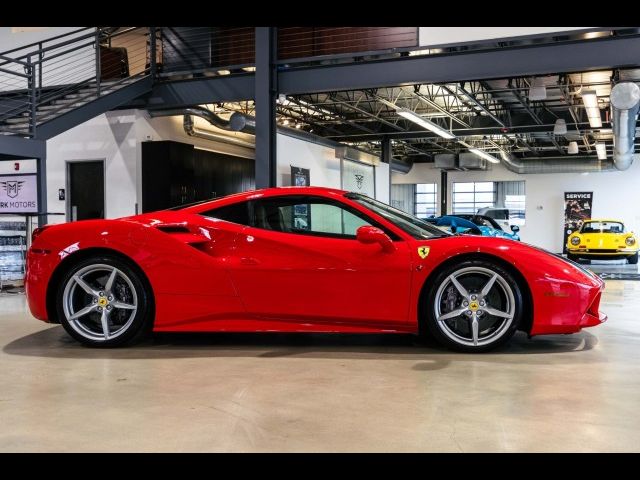 2017 Ferrari 488 GTB Base