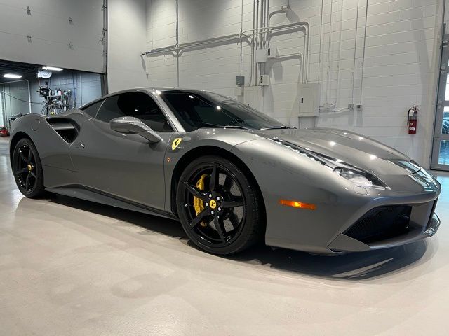 2017 Ferrari 488 GTB Base