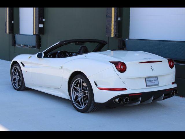 2017 Ferrari California T Base