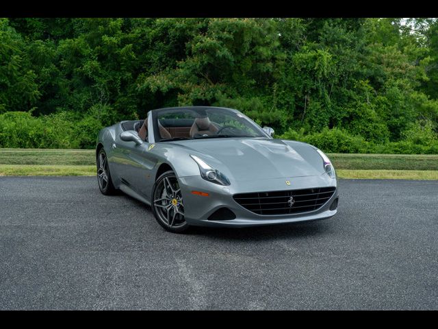 2017 Ferrari California T Base