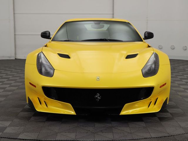 2017 Ferrari F12tdf Base