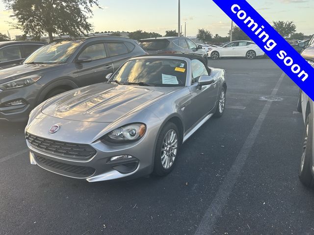 2017 FIAT 124 Spider Classica