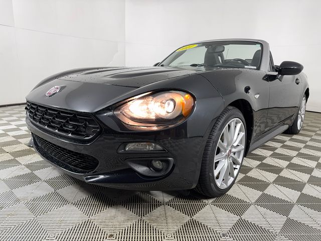 2017 FIAT 124 Spider Lusso