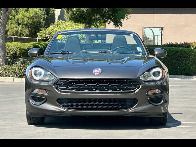 2017 FIAT 124 Spider Classica