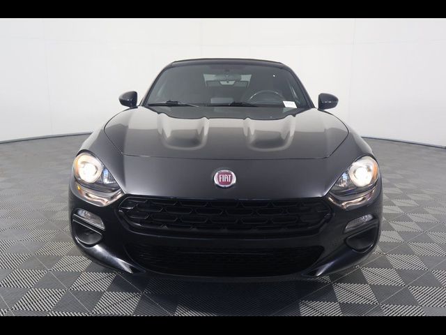 2017 FIAT 124 Spider Classica