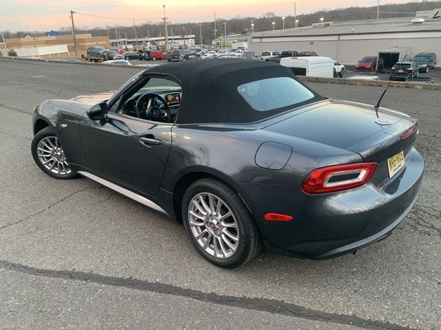 2017 FIAT 124 Spider Classica