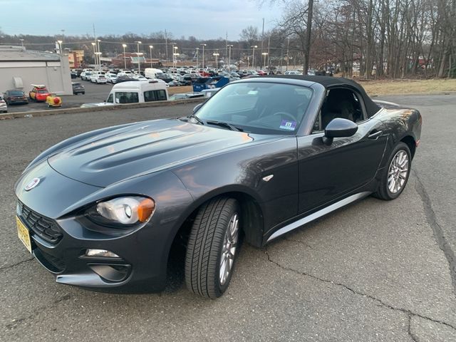 2017 FIAT 124 Spider Classica