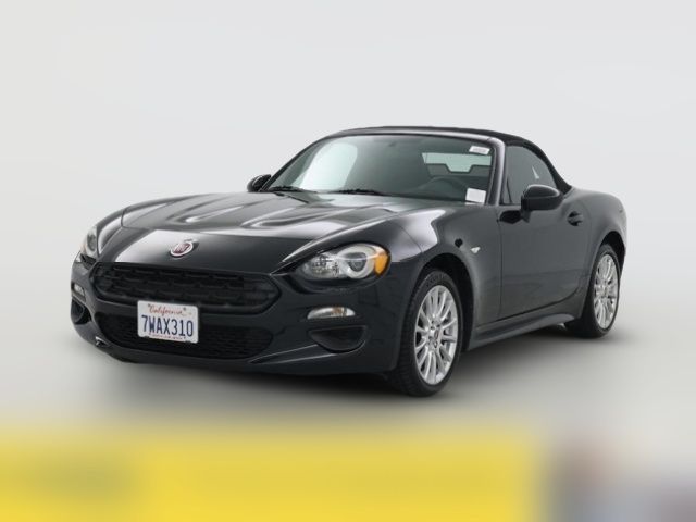 2017 FIAT 124 Spider Classica