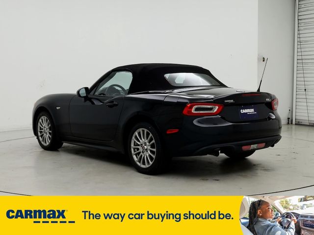 2017 FIAT 124 Spider Classica